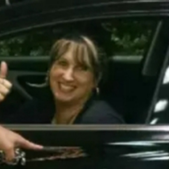 Meet your Posher, Chris - Picture 1 of 1